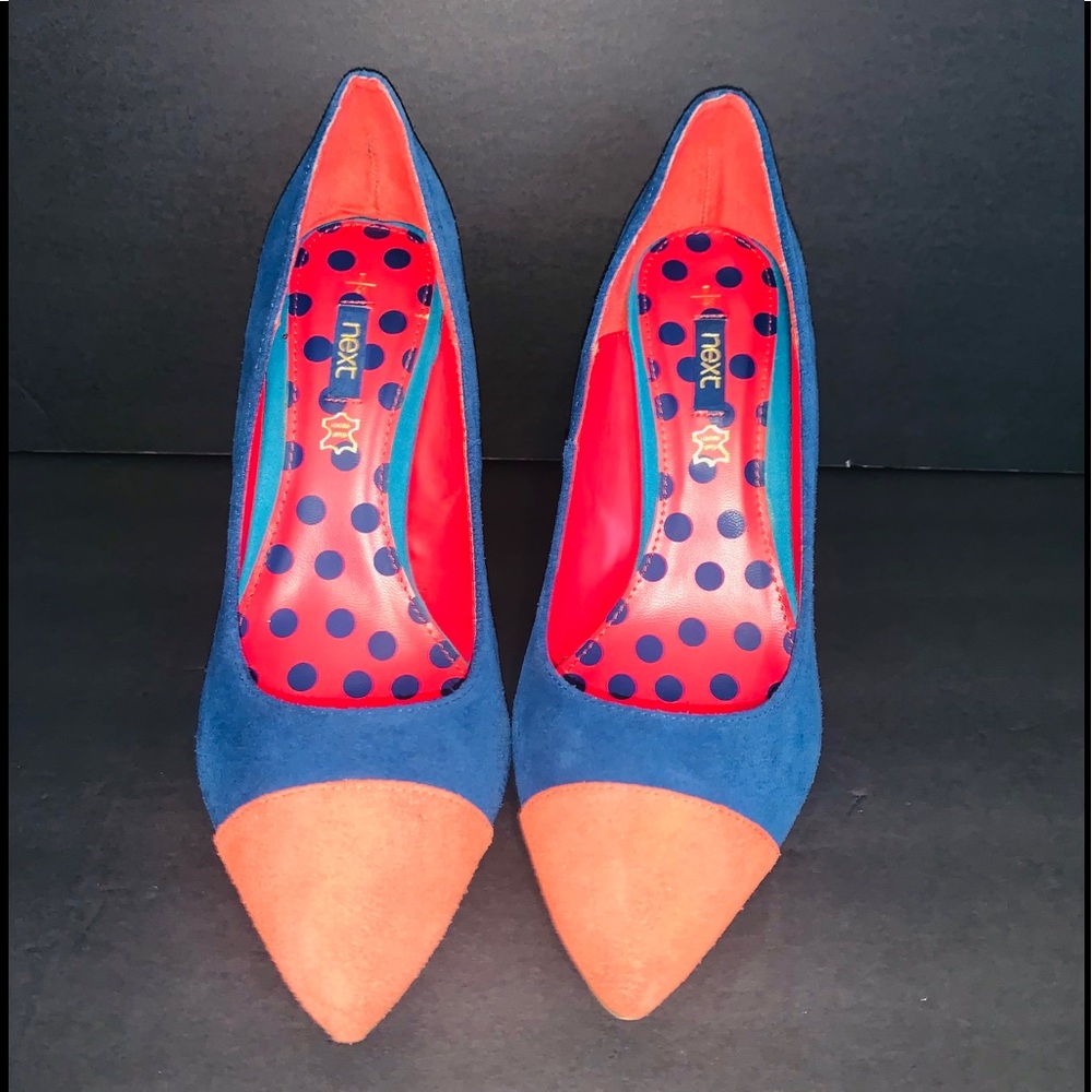 Women’s shoes